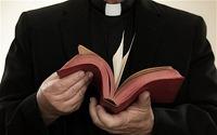 1katolicheskii padre - bez golovi