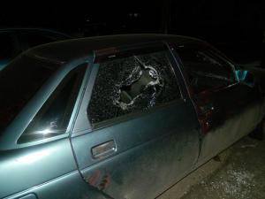В Черкесске неизвестные разбили машину епископа